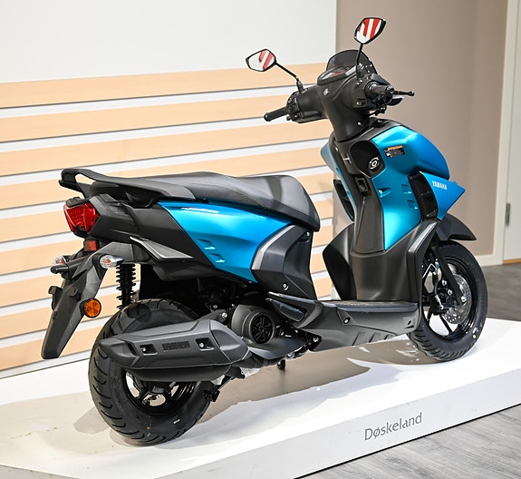 Yamaha RayZR 3 of 5