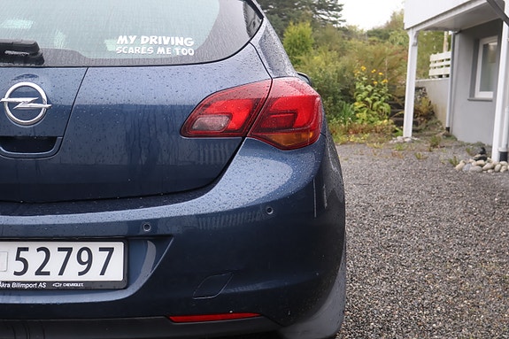 Opel Astra 13 of 30