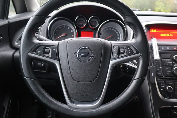 Opel Astra 24 of 30