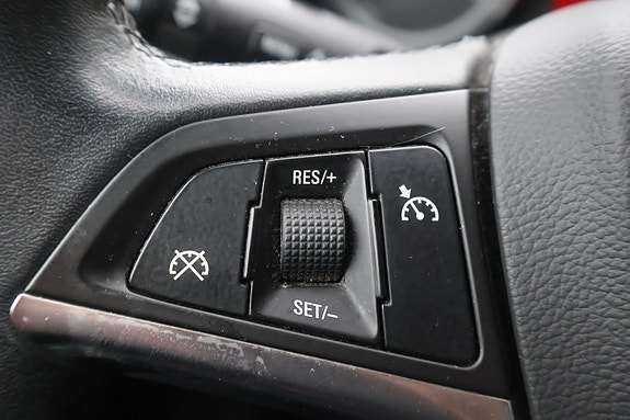 Opel Astra 25 of 30