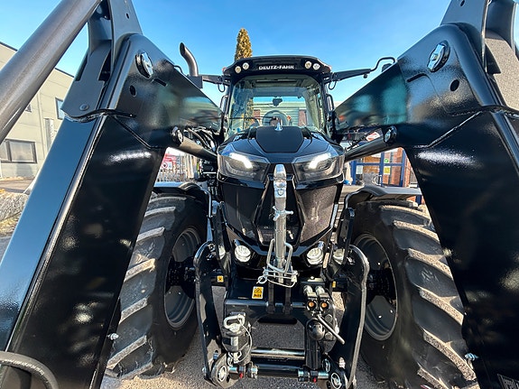 Deutz Fahr 6150.4 2 of 12