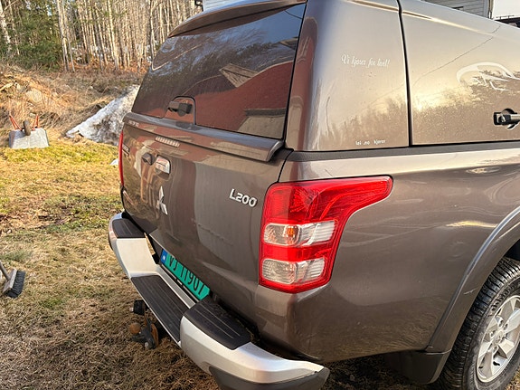 Mitsubishi L200 4 of 5
