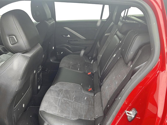 Opel Astra 7 of 26