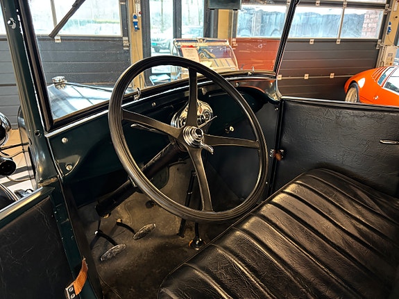 Ford Andre 21 of 30