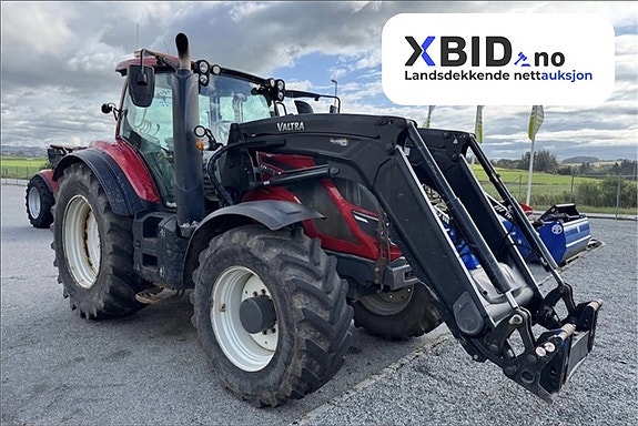 Valtra T194