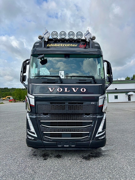 Volvo FH 540 Royal 8x4 Chassi m/Hydraulik 2 of 22