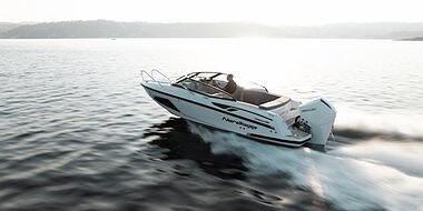 Sommer Kupp NORDKAPP NOBLESSE 660 HL ++/ MERCURY 200 V6