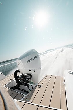 Sommer Kupp NORDKAPP NOBLESSE 660 HL ++/ MERCURY 200 V6 15 of 16