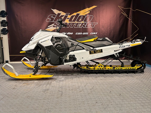 Ski-doo Summit Edge 850 E-TEC 2 of 5