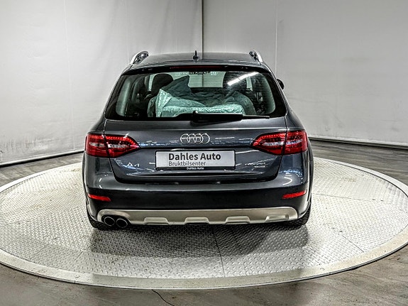 Audi A4 allroad 5 of 5