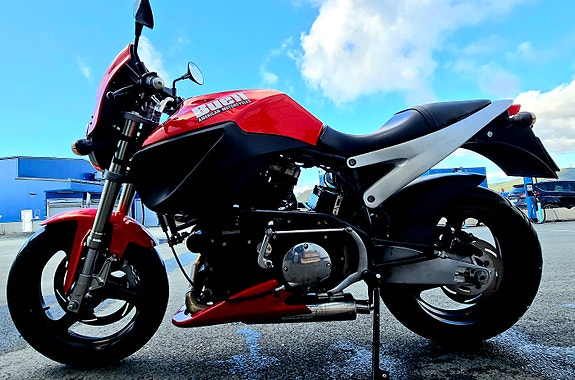 Buell X1 Lightning 3 of 10