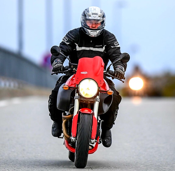 Buell X1 Lightning 10 of 10