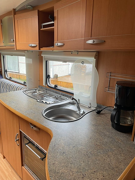 Knaus Knaus 780 Royale (Haugen hytteutleie og camping) 9 of 18