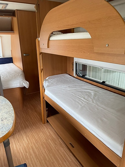 Knaus Knaus 780 Royale (Haugen hytteutleie og camping) 8 of 18