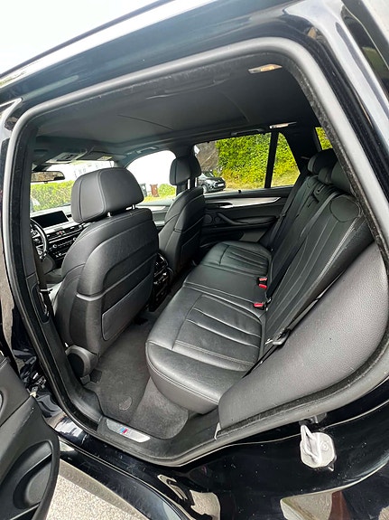 BMW X5 16 of 17
