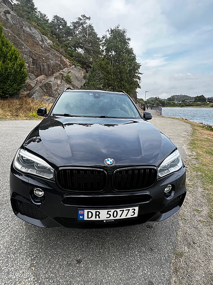 BMW X5 2 of 17