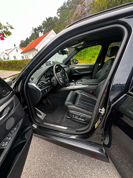 BMW X5 17 of 17