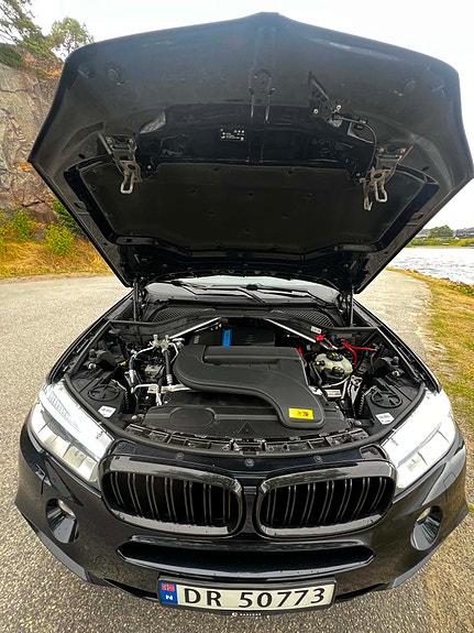 BMW X5 15 of 17