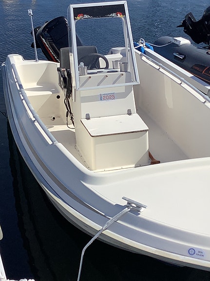Bever 470 Den har en 2takt 90 hk Mercury 2003 modell 2 of 2