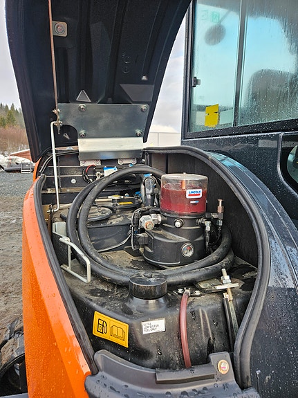 Hitachi ZX 65USB - 6 13 of 16