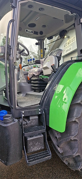 Deutz Fahr 5125 15 of 23