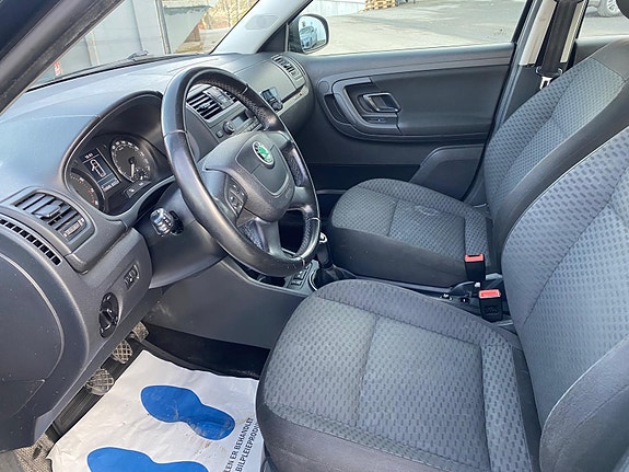 Skoda Fabia 9 of 16