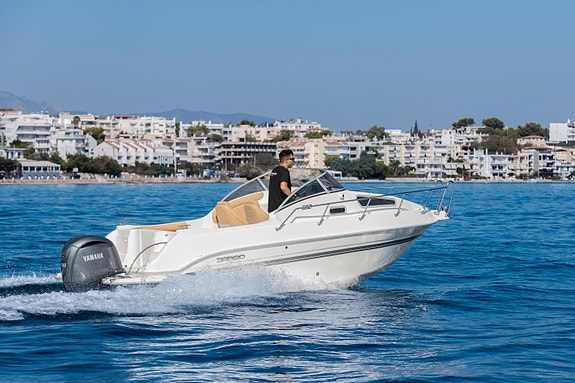 Drago 660S med Yamaha F100! Stor og prisgunstig familiebåt med eget toalettrom! 4 of 19