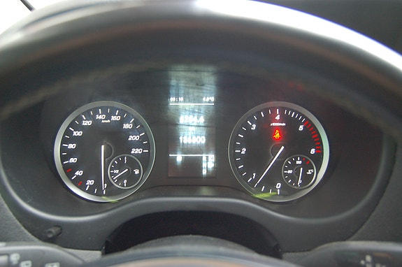 Mercedes-Benz Vito-Klasse 12 of 16