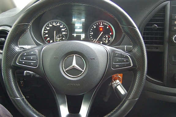 Mercedes-Benz Vito-Klasse 13 of 16