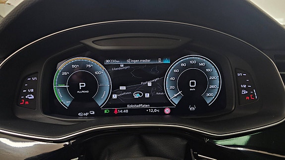 Audi Q7 30 of 30