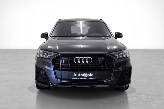 Audi Q7 9 of 30