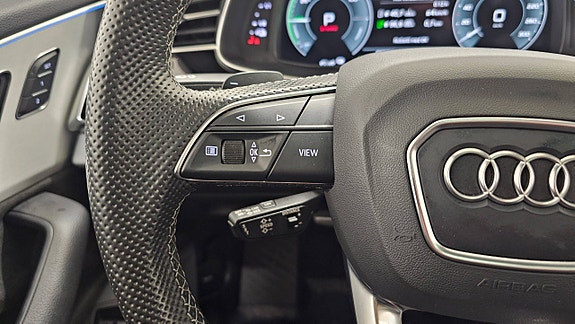 Audi Q7 27 of 30