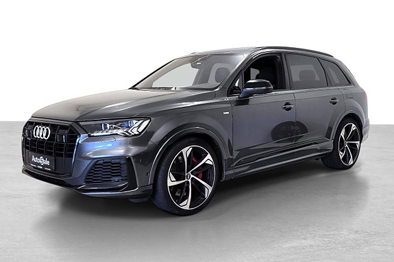 Audi Q7 2 of 30