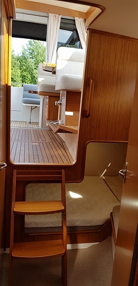 Bestill Saga 325  2027 modell nå, og få båten bygget etter dine spesifikasjoner 14 of 17