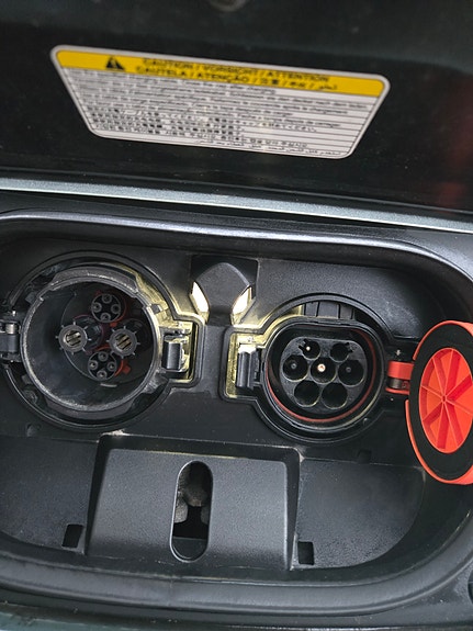 Nissan Leaf 24 of 30