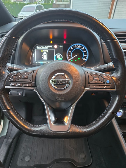 Nissan Leaf 22 of 30