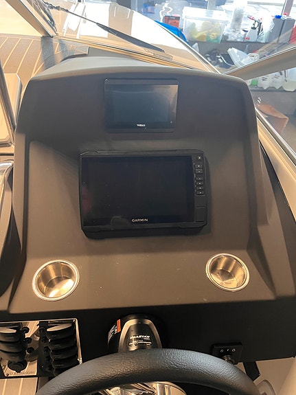 Overligger 2025 modell--Ibiza 640 Touring-Yamaha 150 V-Max 11 of 16