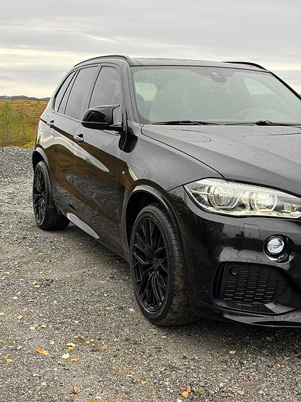 BMW X5 4 of 30