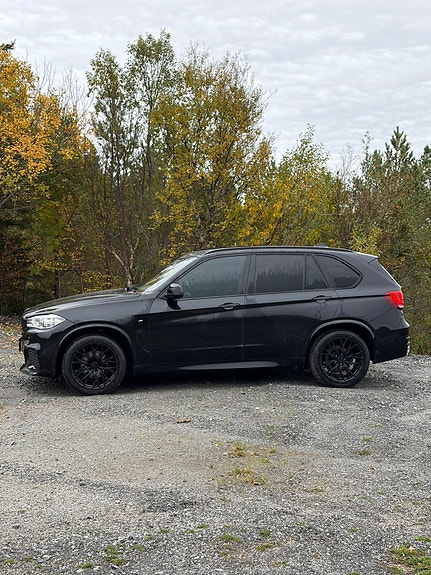 BMW X5 11 of 30
