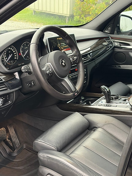 BMW X5 26 of 30