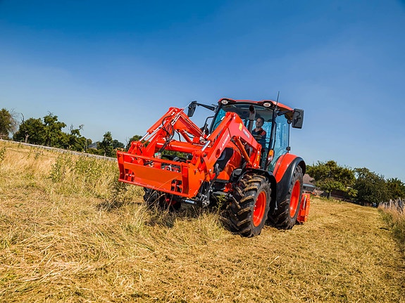 Kubota M4-073 14 of 16