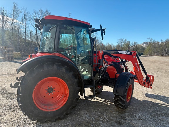 Kubota M4-073 3 of 16