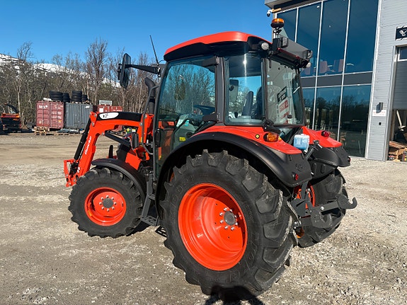 Kubota M4-073 4 of 16