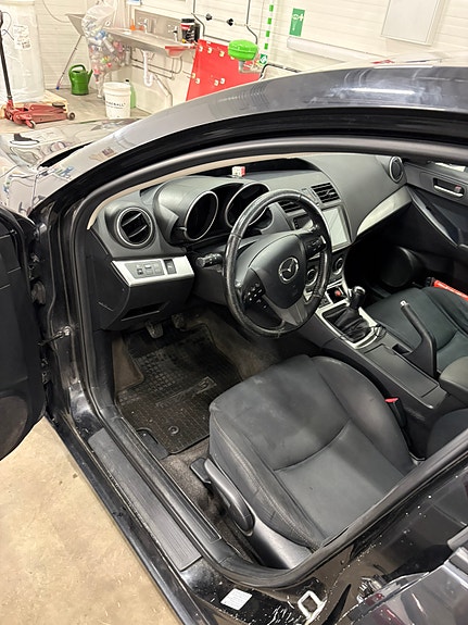 Mazda 3 15 of 20