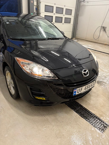 Mazda 3 4 of 20