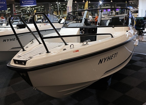 Årets store nyhet Micore 61 Bowrider Honda 150 hk kun kr  519.000 Rabatt 45000 6 of 12