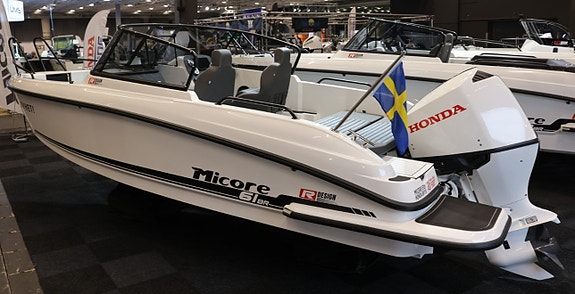Årets store nyhet Micore 61 Bowrider Honda 150 hk kun kr  519.000 Rabatt 45000 8 of 12