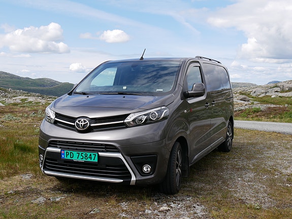 Toyota Proace 3 of 5