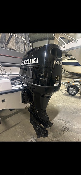 Askeladden 605 med 140 HK Suzuki Vurderes solgt 2 of 5