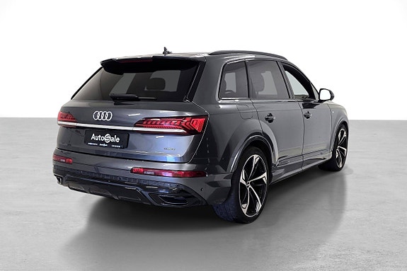 Audi Q7 13 of 30
